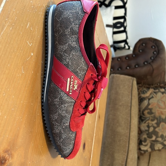 Coach shoes - Picture 4 of 7